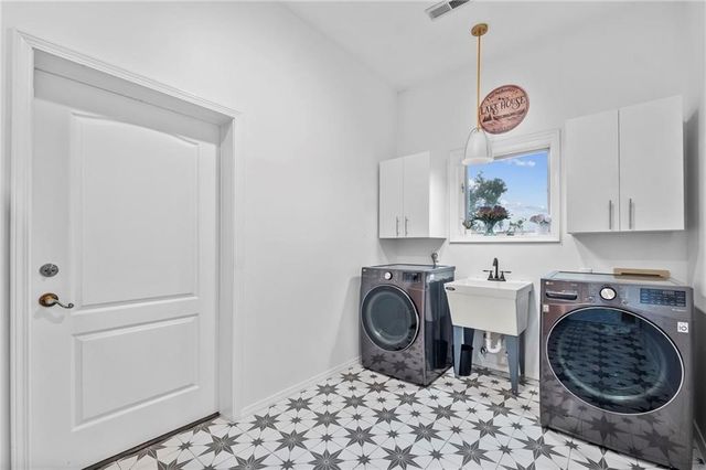 8289 Eagle Crest Drive, Rogers, AR 72756