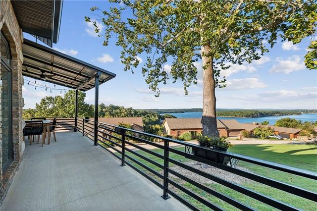 8289 Eagle Crest Drive, Rogers, AR 72756