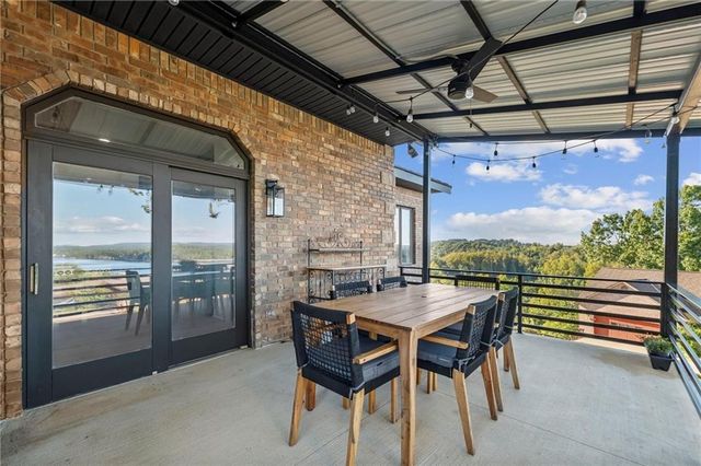 8289 Eagle Crest Drive, Rogers, AR 72756