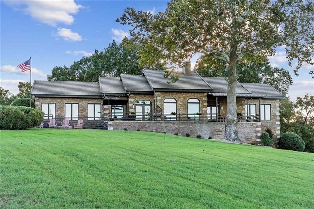 8289 Eagle Crest Drive, Rogers, AR 72756