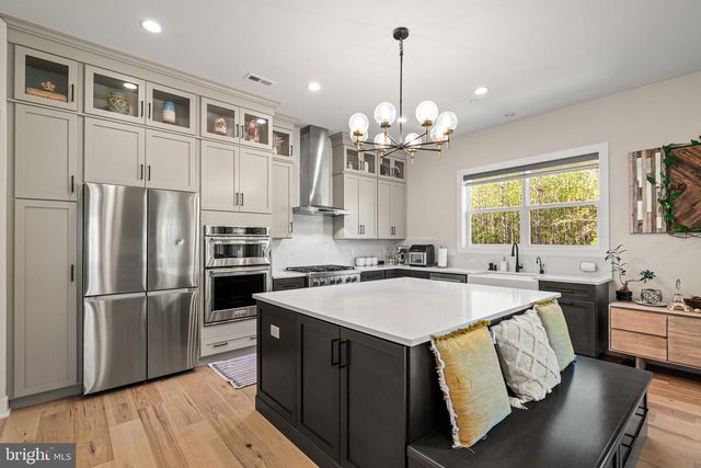 246 LILY LN, Kennett Square, PA 19348