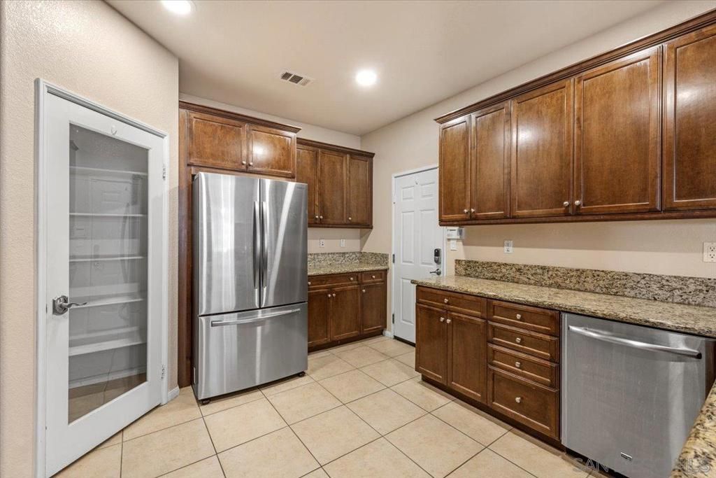 1733 Cripple Creek Dr 4, Chula Vista, CA 91915