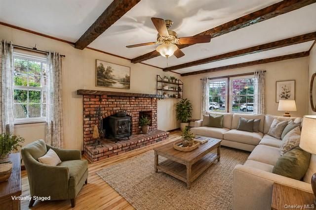 24 Lower Cross, Shoreham, NY 11786