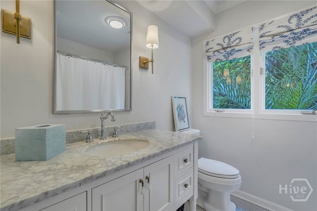 10 Henry Clay Court, Savannah, GA 31411