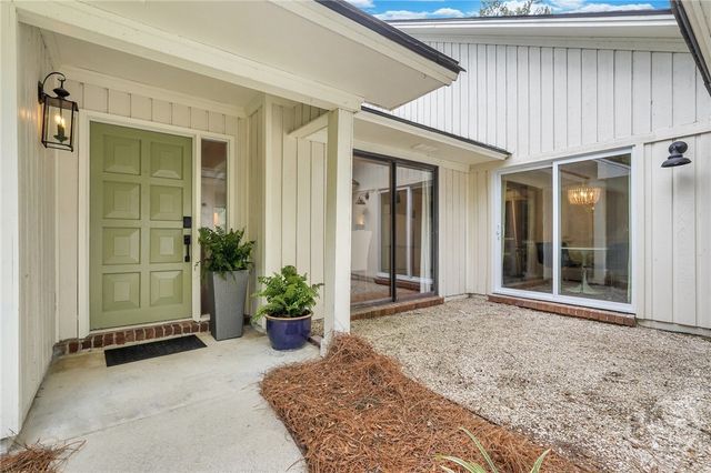 10 Henry Clay Court, Savannah, GA 31411