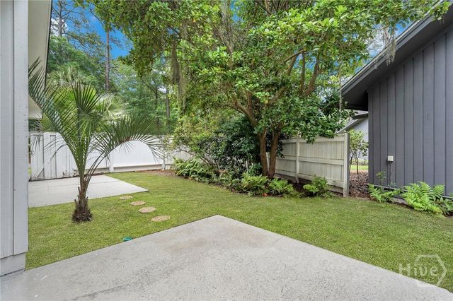 10 Henry Clay Court, Savannah, GA 31411