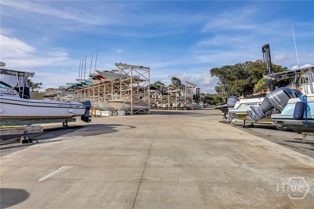 10 Henry Clay Court, Savannah, GA 31411