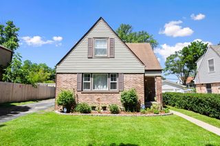 1336 Heidorn Avenue, Westchester, IL 60154
