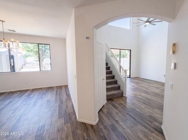 6764 W TETHER Trail, Peoria, AZ 85383