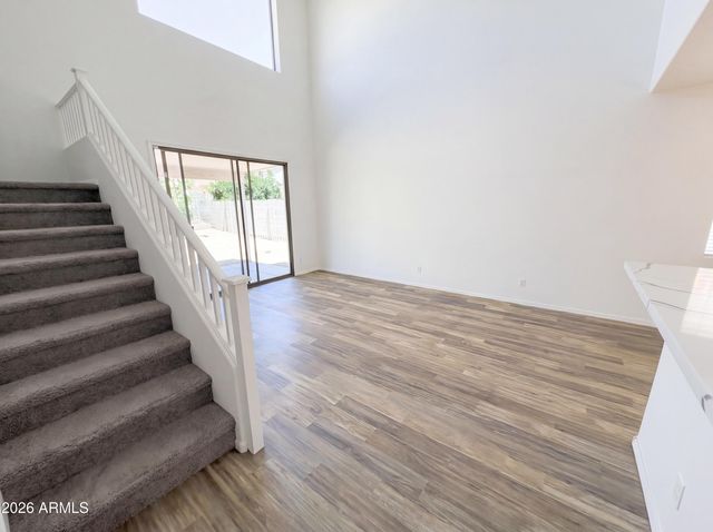 6764 W TETHER Trail, Peoria, AZ 85383
