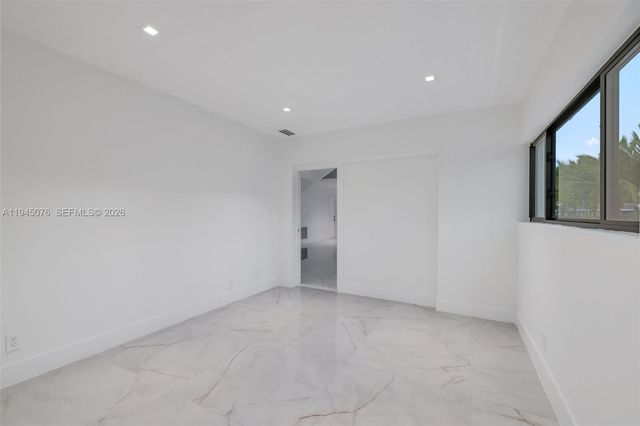 340 SE 13th Ave, Pompano Beach, FL 33060