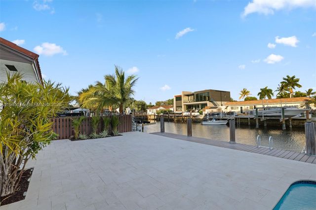 340 SE 13th Ave, Pompano Beach, FL 33060