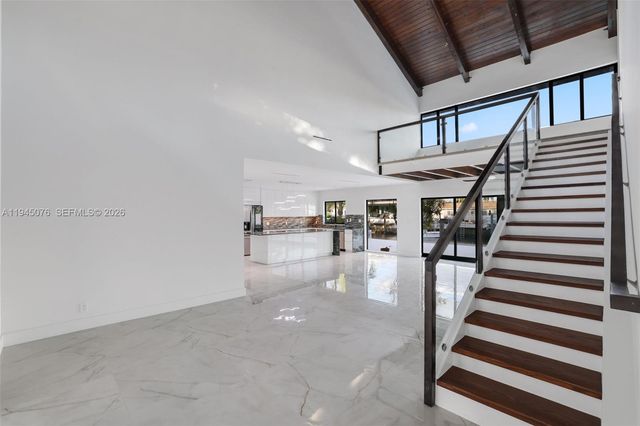 340 SE 13th Ave, Pompano Beach, FL 33060