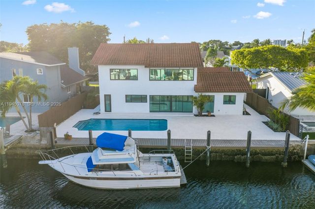 340 SE 13th Ave, Pompano Beach, FL 33060