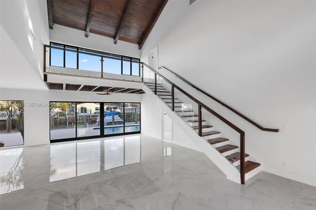 340 SE 13th Ave, Pompano Beach, FL 33060