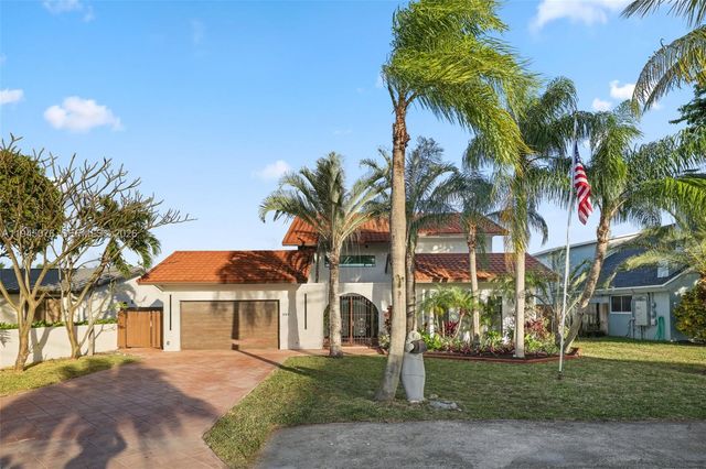 340 SE 13th Ave, Pompano Beach, FL 33060