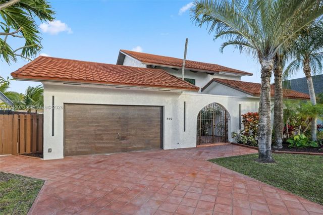 340 SE 13th Ave, Pompano Beach, FL 33060