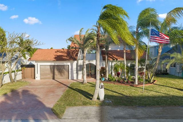 340 SE 13th Ave, Pompano Beach, FL 33060