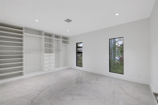 340 SE 13th Ave, Pompano Beach, FL 33060