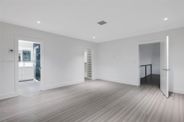 340 SE 13th Ave, Pompano Beach, FL 33060