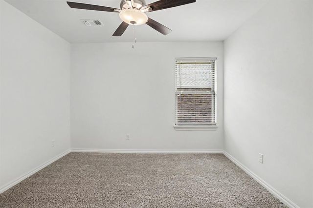 3240 Mangrove Road, Edmond, OK 73034