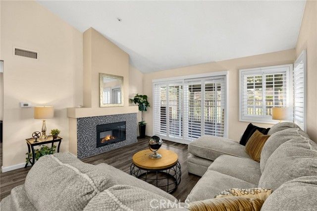 1544 Elegante Court, Corona, CA 92882