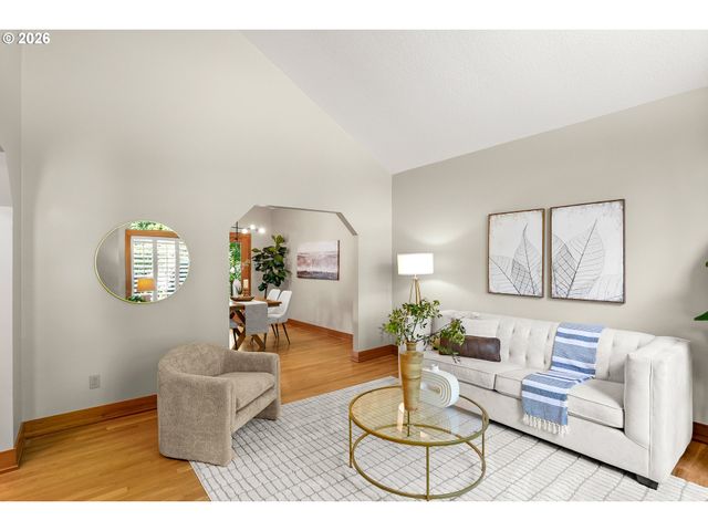 8550 Sw ROGUE Ln, Wilsonville, OR 97070