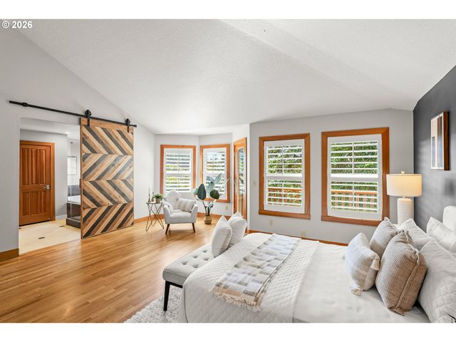 8550 Sw ROGUE Ln, Wilsonville, OR 97070