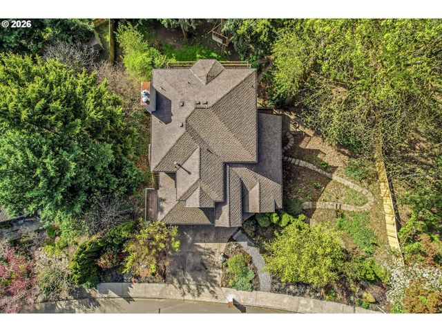 8550 Sw ROGUE Ln, Wilsonville, OR 97070
