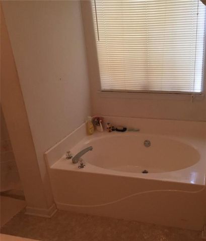 1193 New Hope Road, Locust Grove, GA 30248