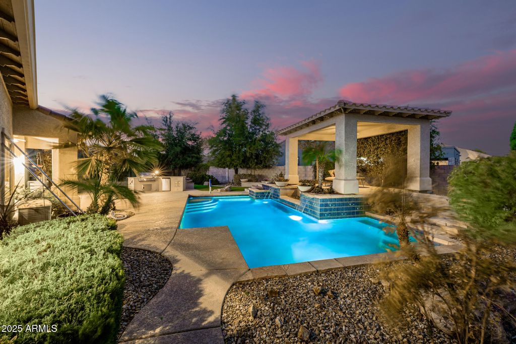 10815 N 154TH Lane, Surprise, AZ 85379