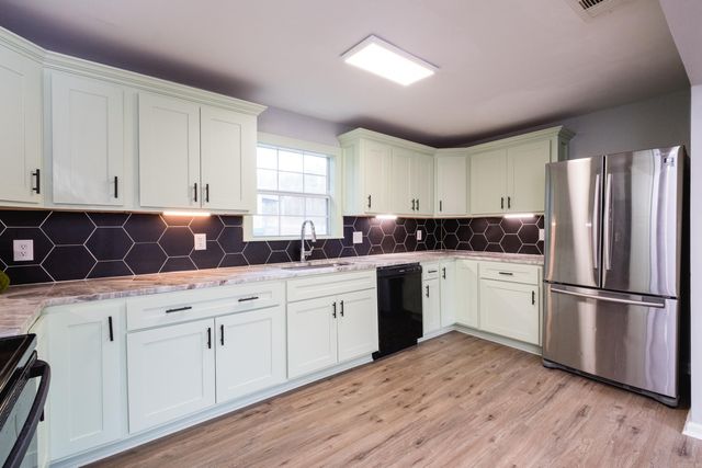 4214 Marsh Road, Little Rock, AR 72210