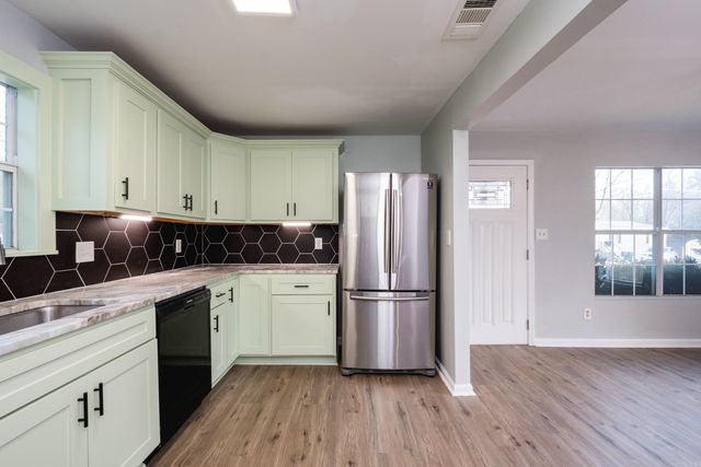 4214 Marsh Road, Little Rock, AR 72210