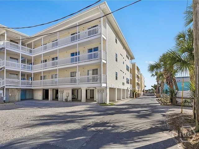 8 Silver Avenue 1, Tybee Island, GA 31328