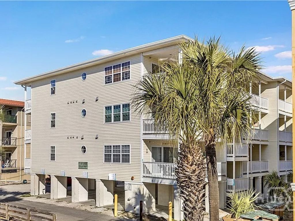 8 Silver Avenue 1, Tybee Island, GA 31328