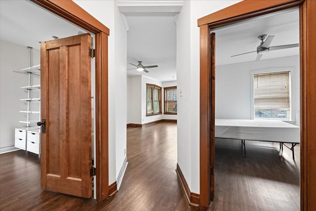 1631 W Fargo Avenue 2W, Chicago, IL 60626