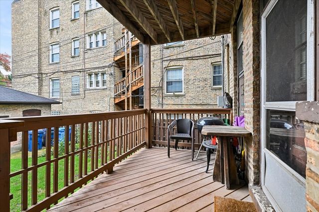 1631 W Fargo Avenue 2W, Chicago, IL 60626