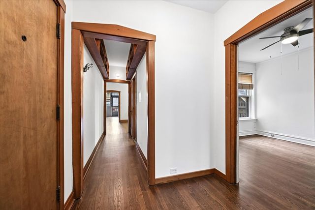 1631 W Fargo Avenue 2W, Chicago, IL 60626