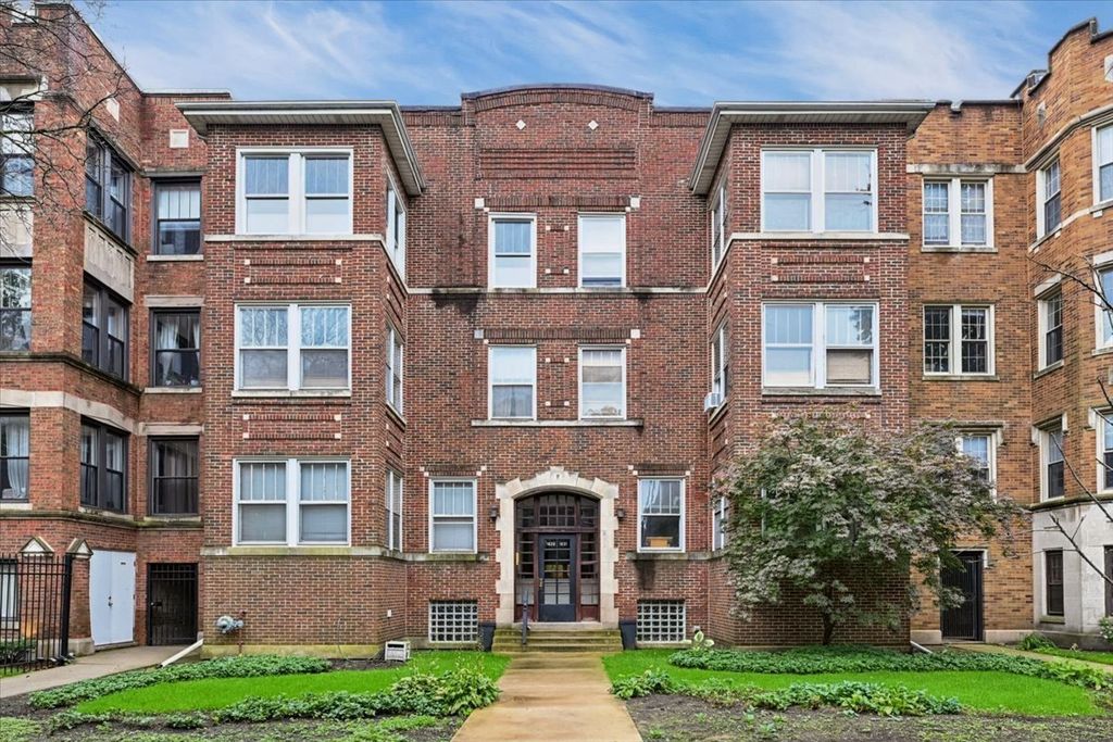 1631 W Fargo Avenue 2W, Chicago, IL 60626