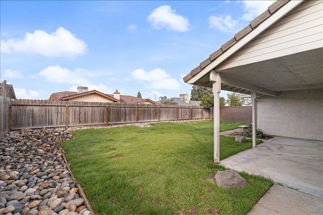 5121 Durley, Salida, CA 95368