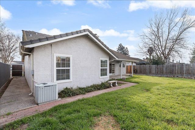 5121 Durley, Salida, CA 95368