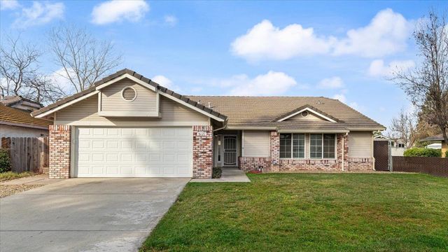 5121 Durley, Salida, CA 95368