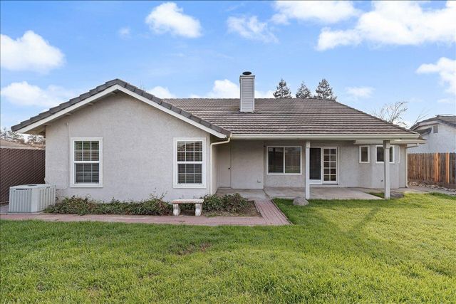 5121 Durley, Salida, CA 95368