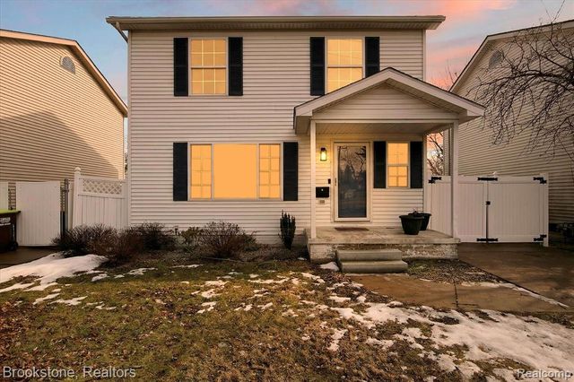 116 Maple Boulevard, Monroe, MI 48162