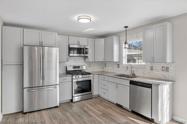 116 Maple Boulevard, Monroe, MI 48162