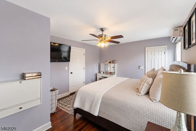 555 E Maple Ave, Woodbridge Twp., NJ 07095