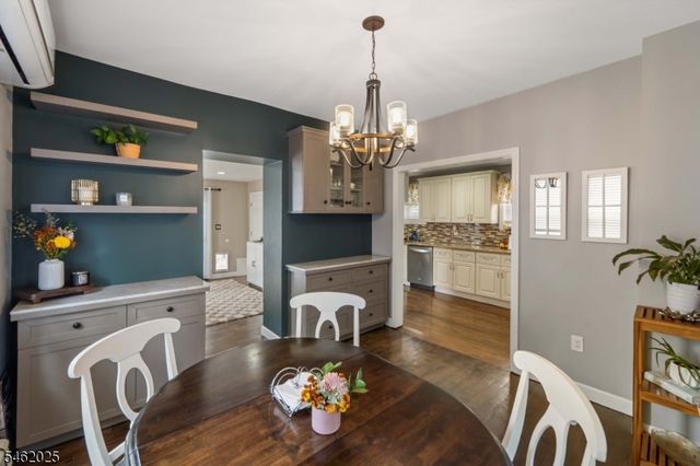 555 E Maple Ave, Woodbridge Twp., NJ 07095