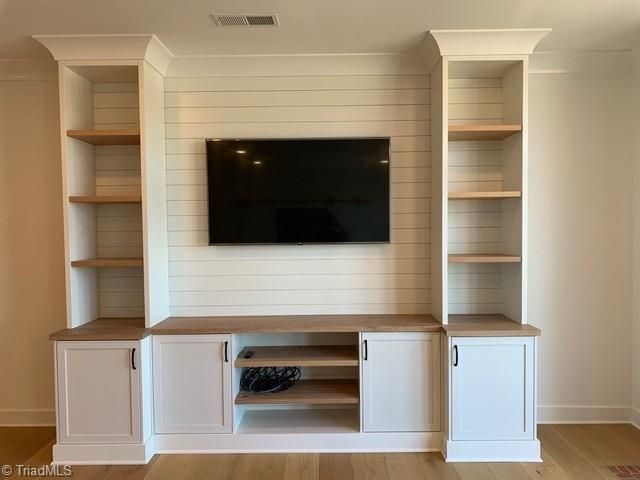 530 N Trade Street 403, Winston-salem, NC 27101