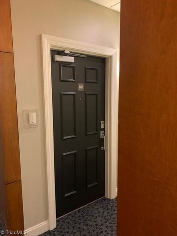 530 N Trade Street 403, Winston-salem, NC 27101