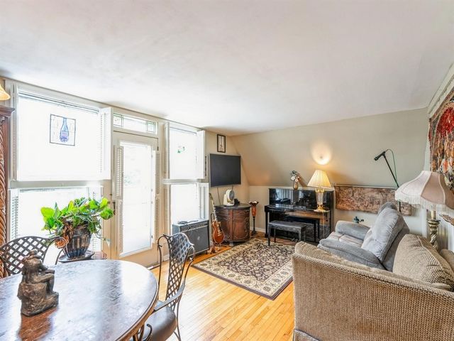 110 E 20th Street N, Newton, IA 50208